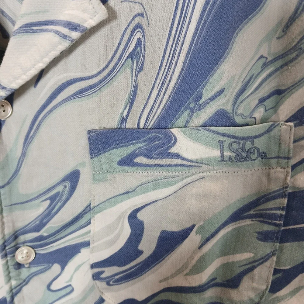 Levi's Men's Relaxed Fit Short Sleeve Button Up Shirt Blue Marble Print‎ Size M